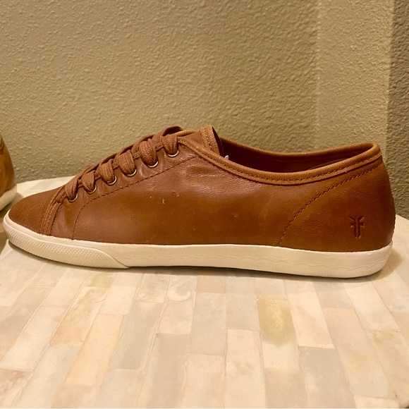 Frye Mindy Low Lace Sneaker - Picture 4 of 15